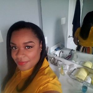 Meet your Posher, Ericka